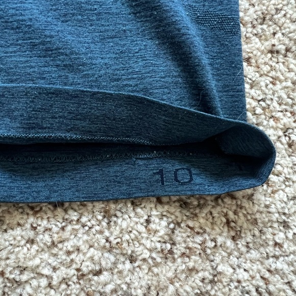 Lululemon Swiftly Tech Racerback - Picture 2 of 3